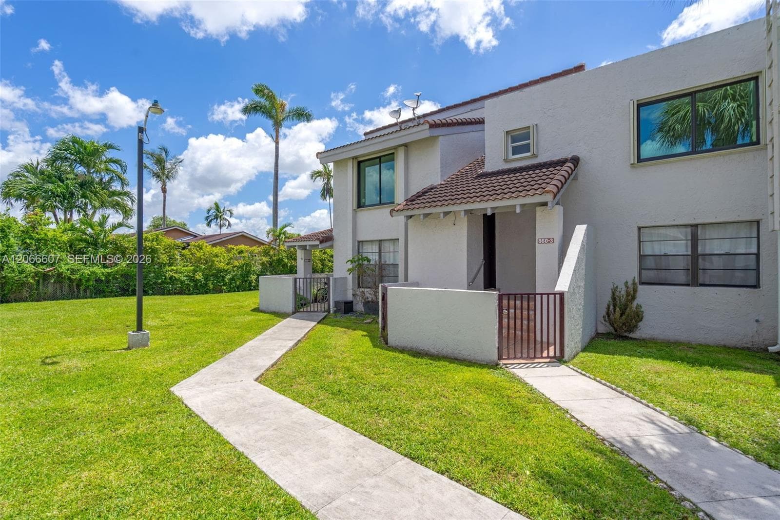 860 NW 106th Ave # 3B3-5, Miami FL 33172