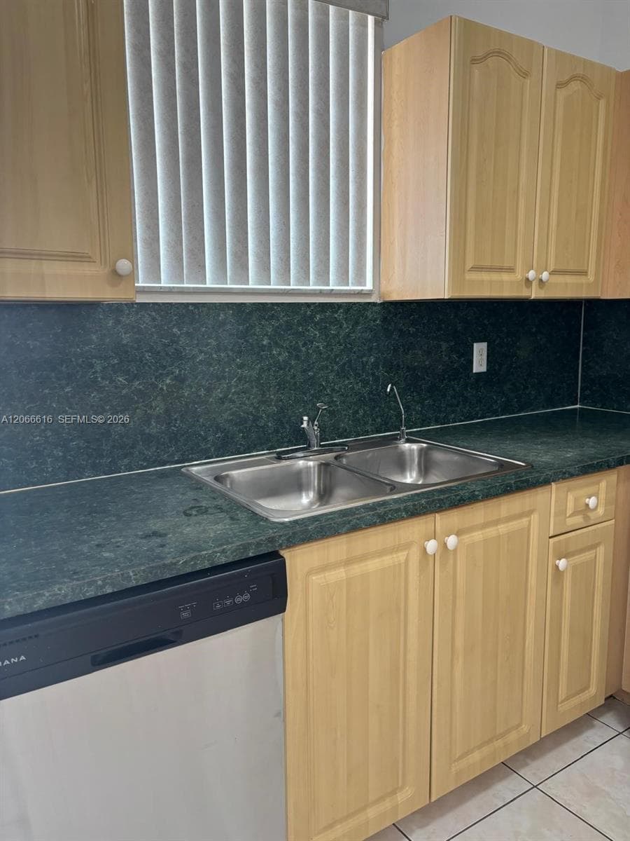 2953 W 80th St # 204, Hialeah FL 33018 photo 3