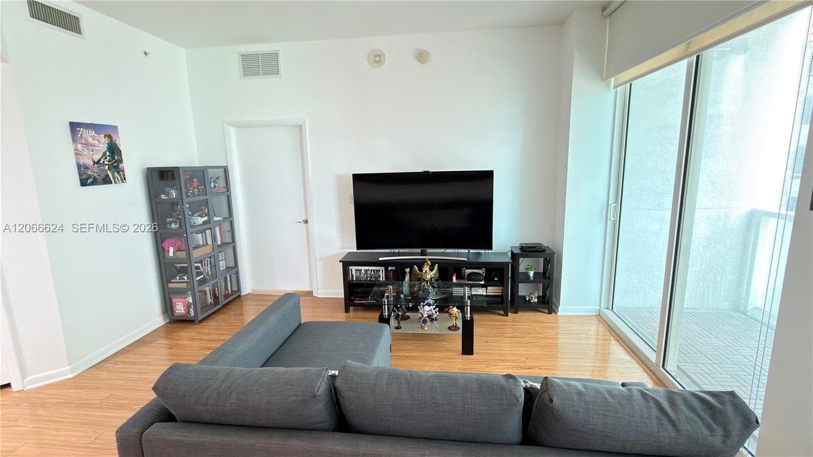 244 Biscayne Blvd # 808, Miami FL 33132 photo 4