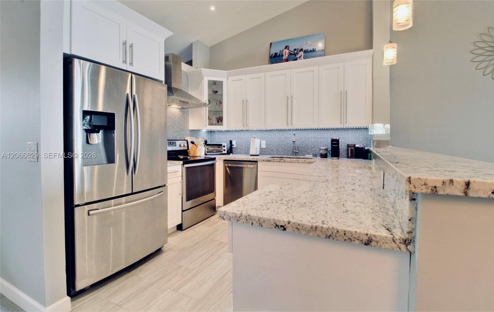 206 Liberty Ct, Deerfield Beach FL 33442