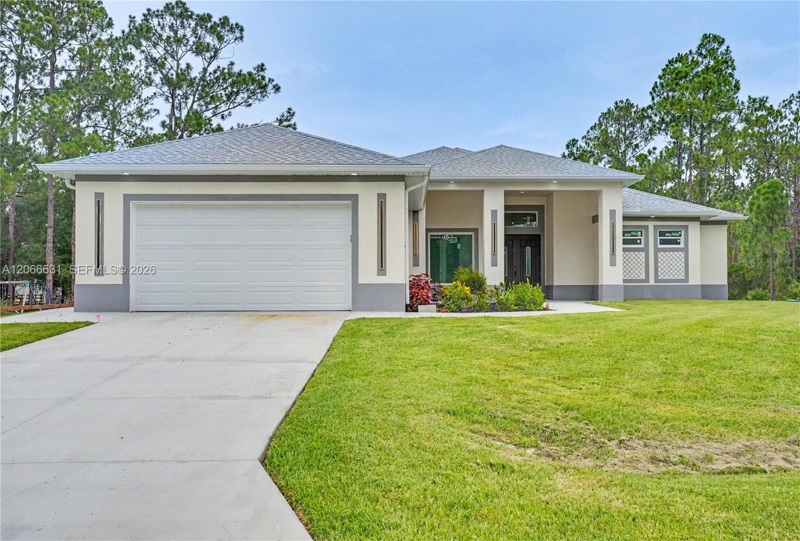 1113 leroy ave, Lehigh Acres FL 33972