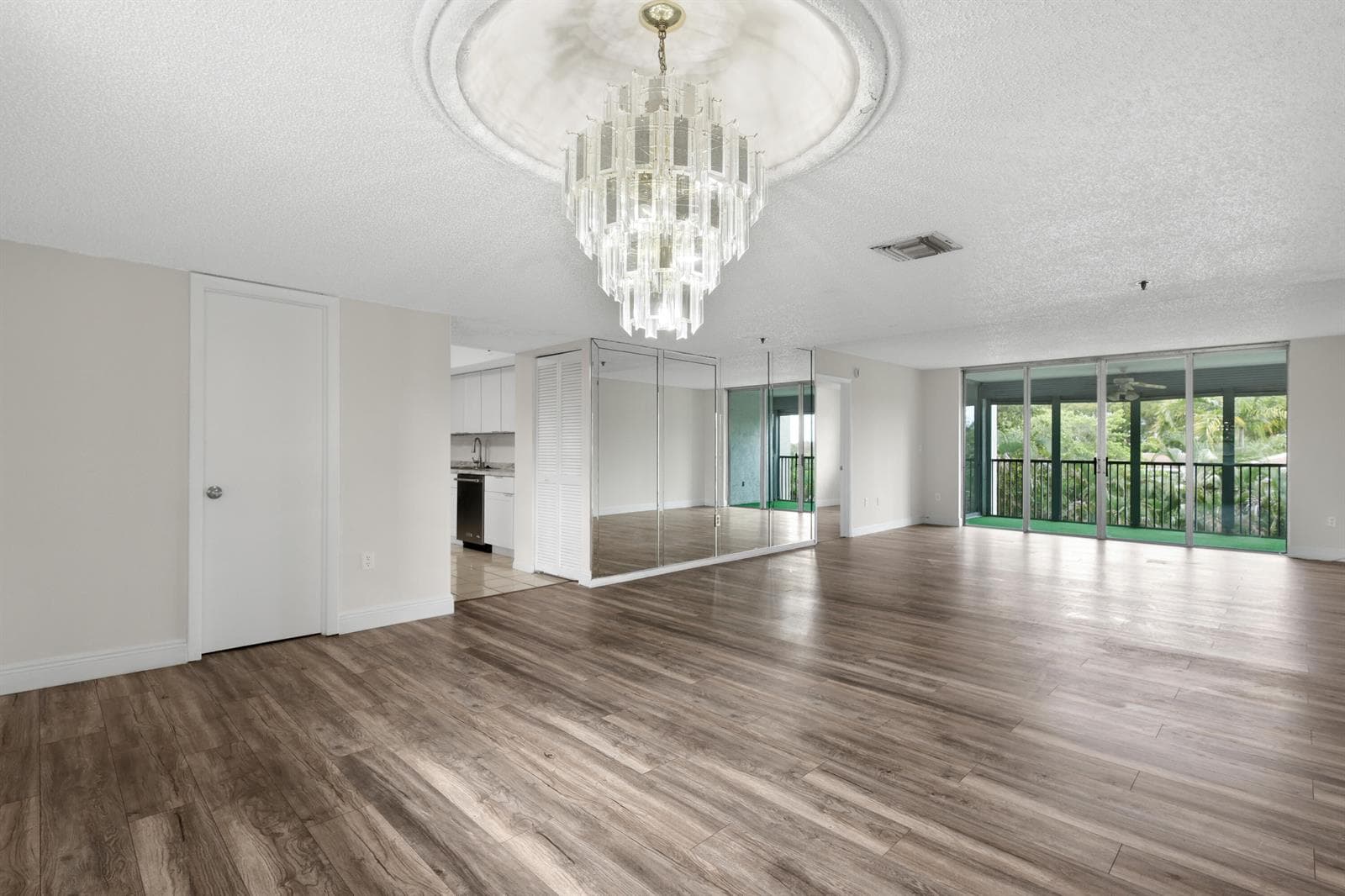 3940 INVERRARY Boulevard # A, Lauderhill FL 33319 photo 2