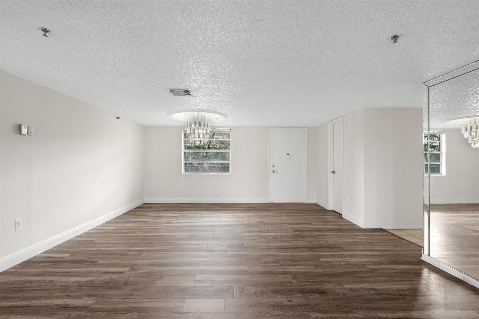 3940 INVERRARY Boulevard # A, Lauderhill FL 33319 photo 3