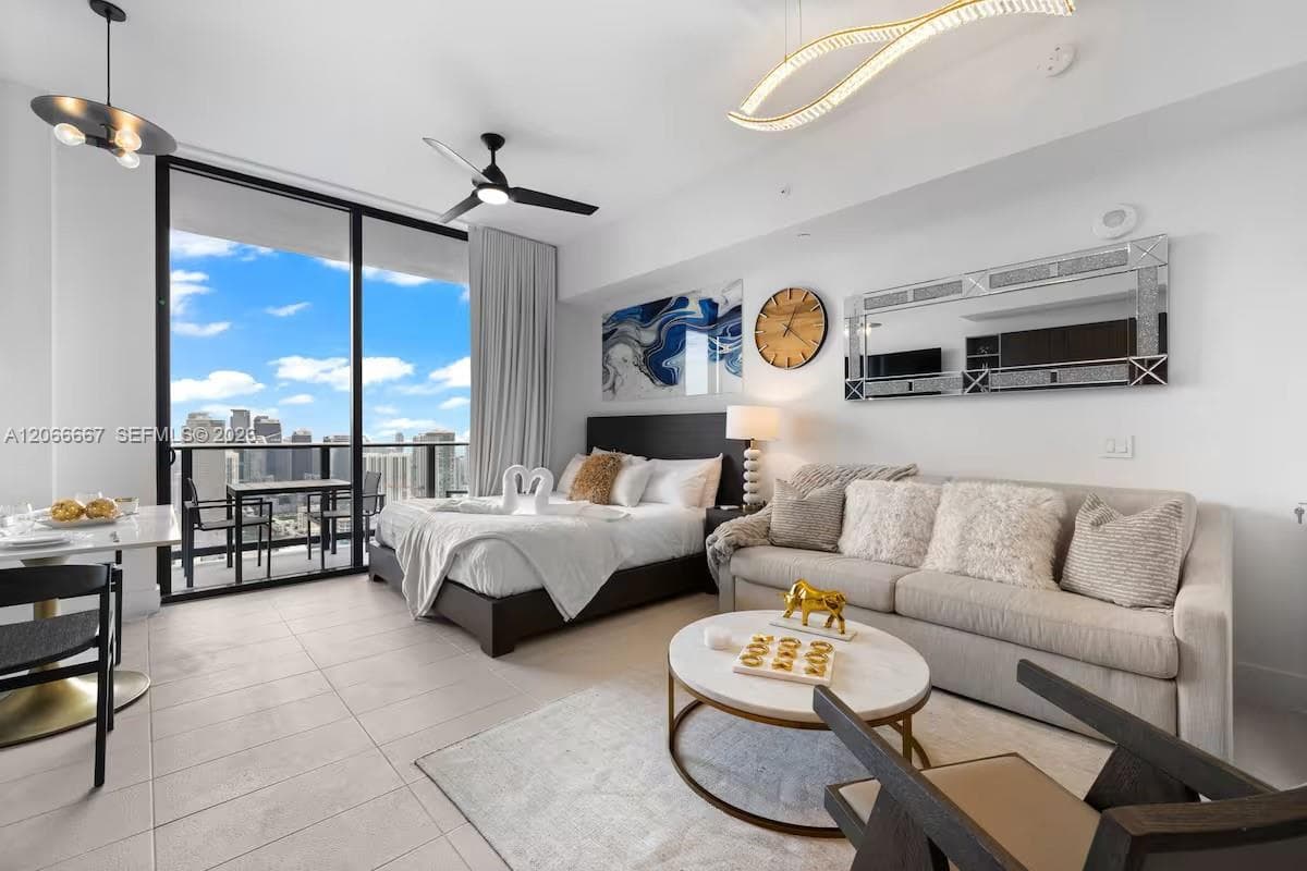 601 NE 1 Ave # 4912, Miami FL 33132