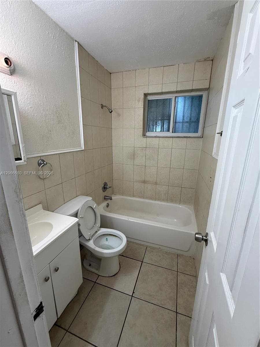 4520 NW 13th Ave # 4520, Miami FL 33142 photo 5