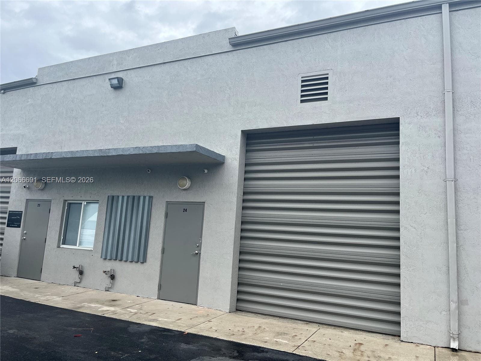 16205 SW 117th Ave # 24, Miami FL 33177 photo 3