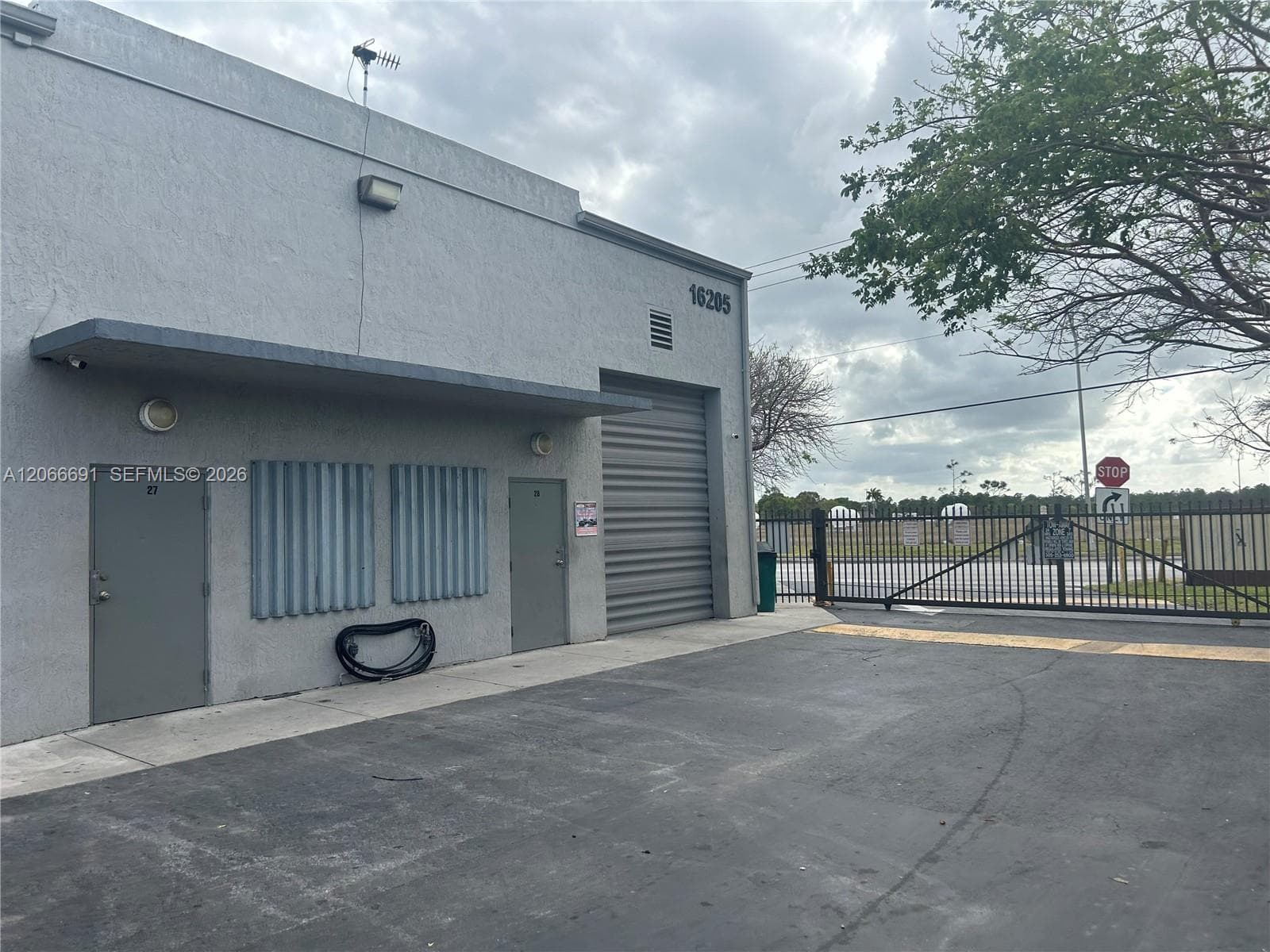 16205 SW 117th Ave # 24, Miami FL 33177