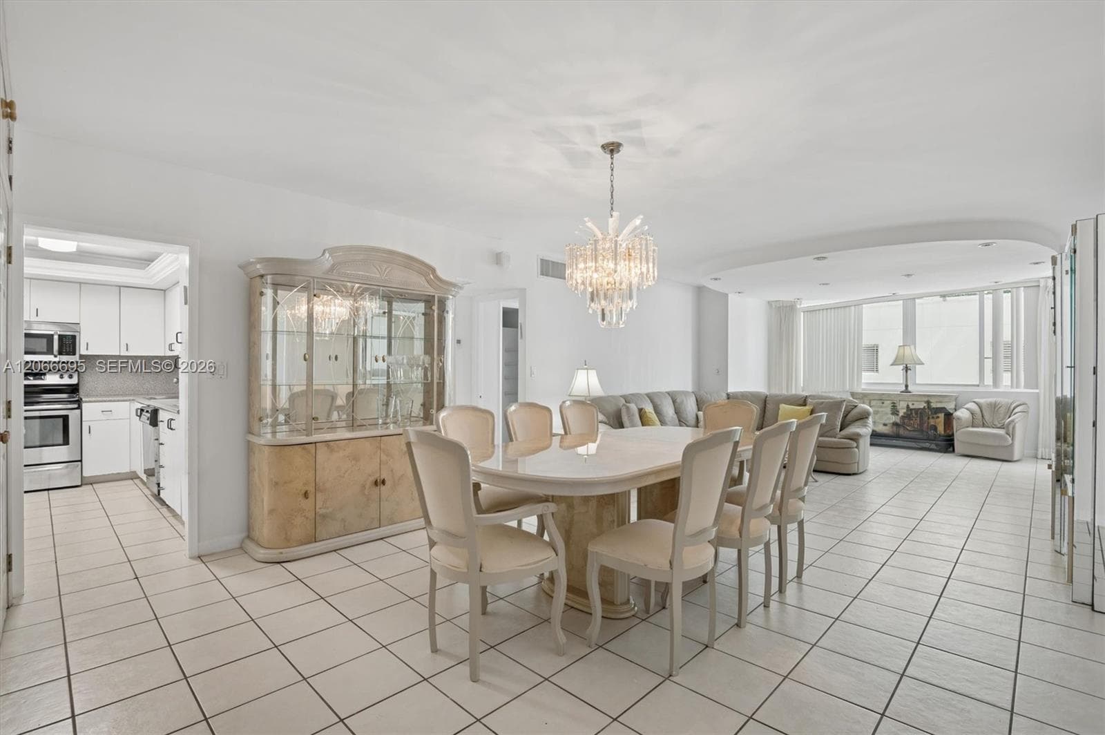 5005 Collins Ave # 424, Miami Beach FL 33140 photo 2