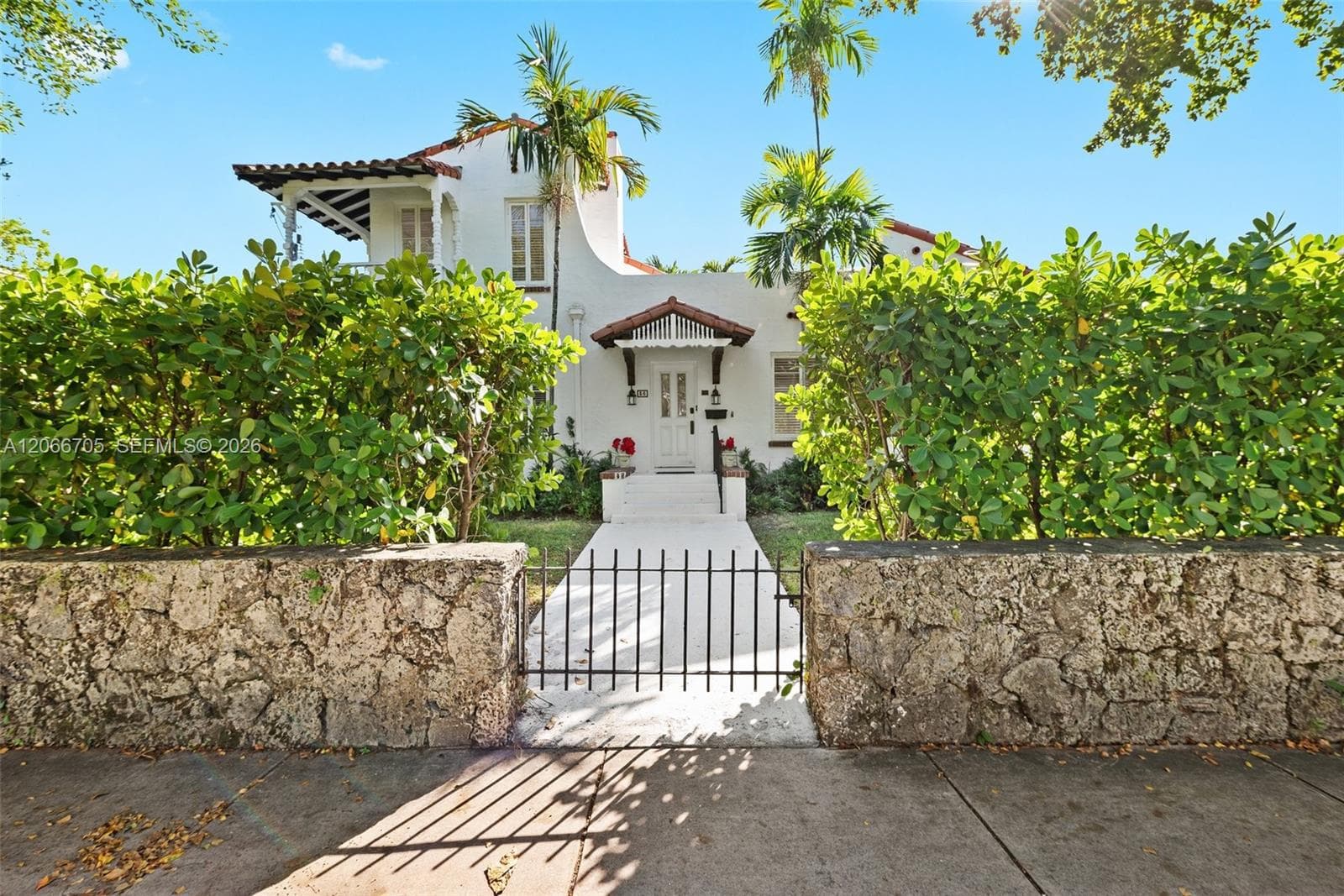 36 Phoenetia Ave, Coral Gables FL 33134 photo 4