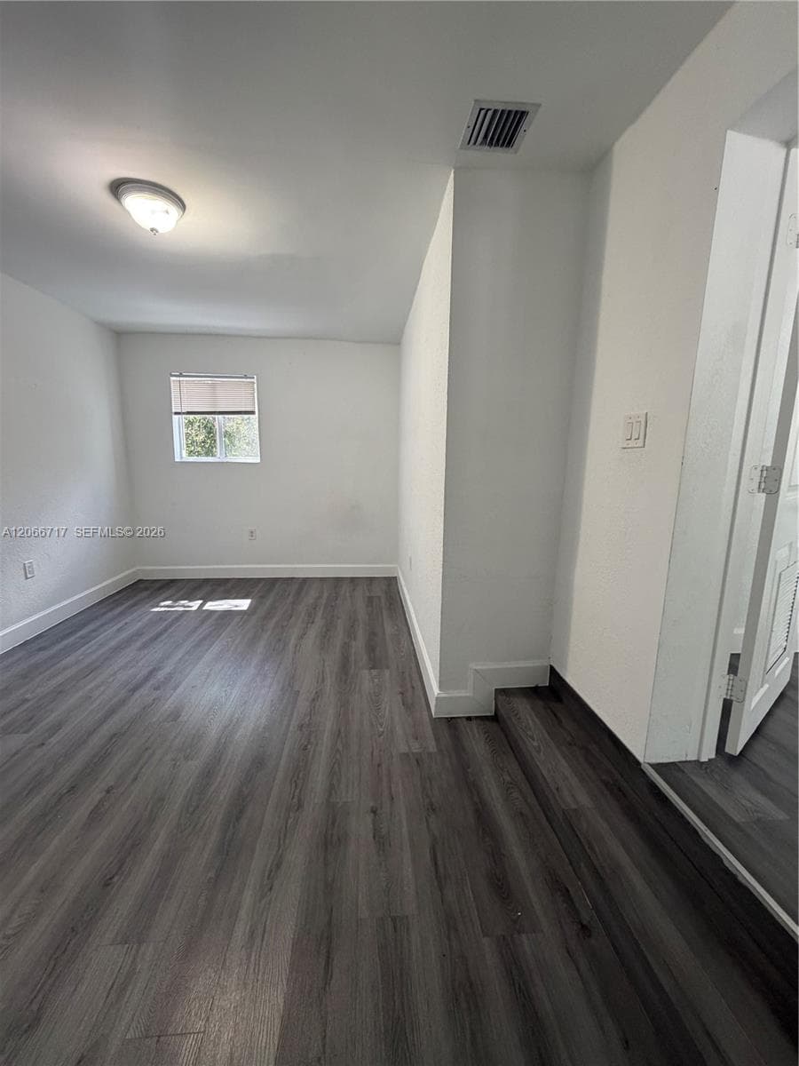 328 SW 15th Ave # -, Miami, FL 33135 photo 3