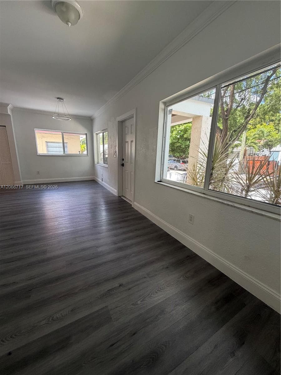 328 SW 15th Ave # -, Miami, FL 33135 photo 5