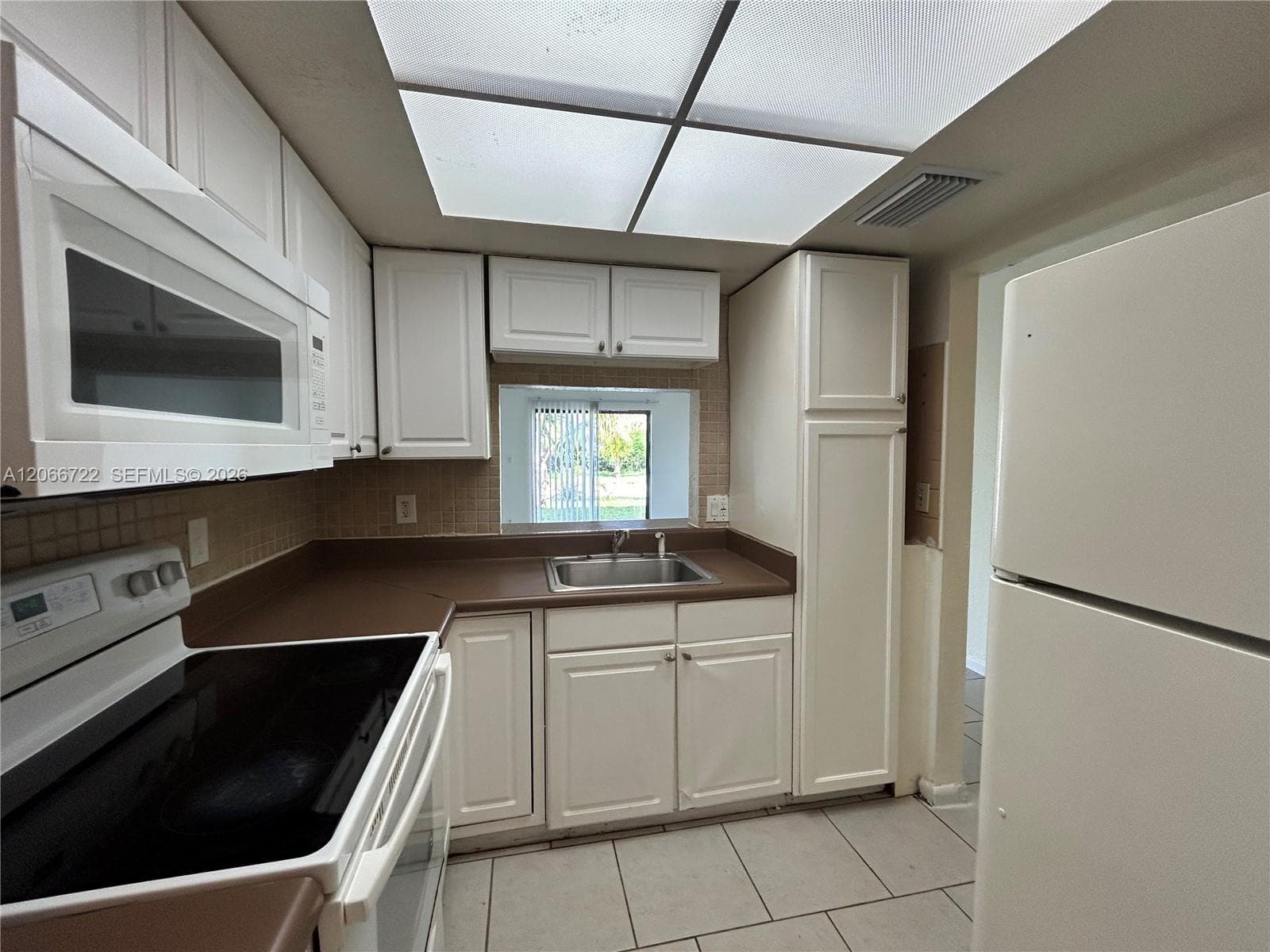 7625 Tam Oshanter Blvd # 102-2, North Lauderdale FL 33068 photo 4