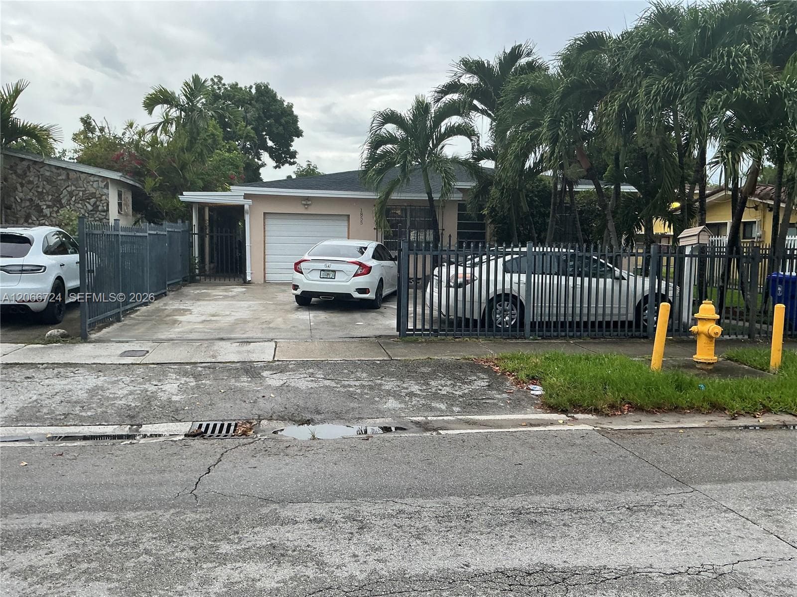 1855 NW 32nd St, Miami FL 33142 photo 2