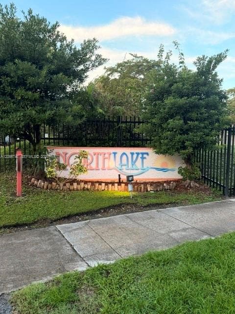 780 NE 199th St # 207E, Miami FL 33179