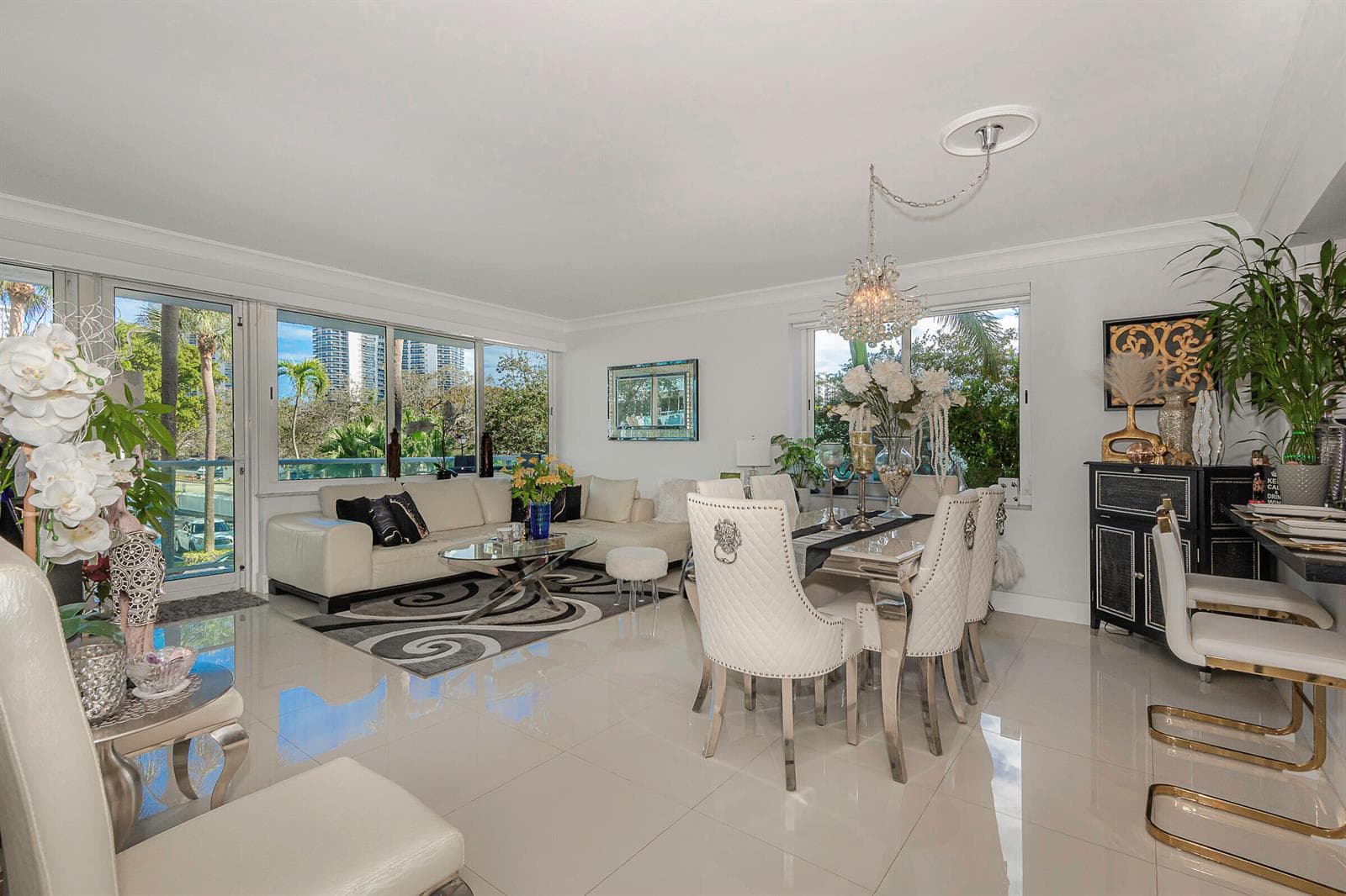 3233 NE 34TH Street # 215, Fort Lauderdale FL 33308