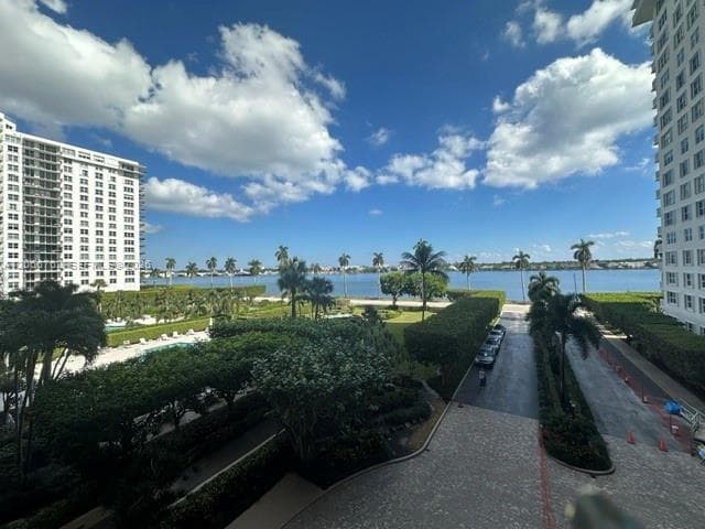 1801 S Flagler Dr # 408, West Palm Beach FL 33401