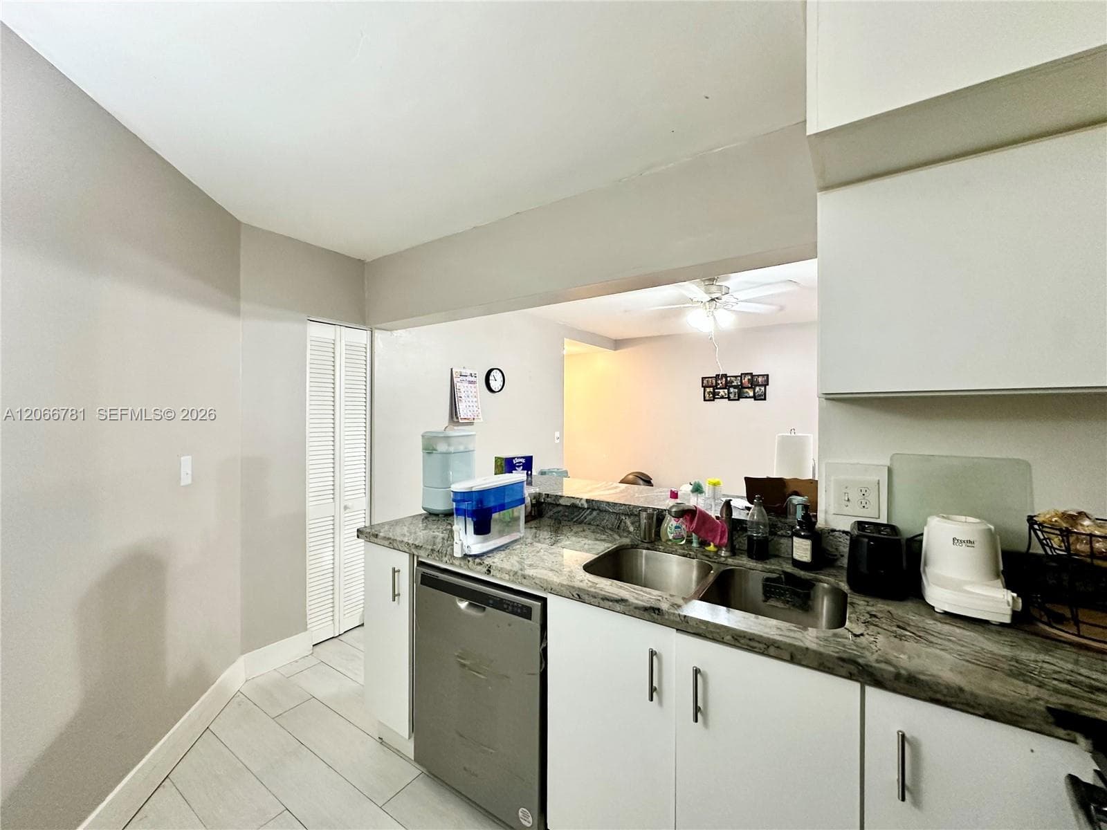 9427 Fontainebleau Blvd # 102-34, Miami, FL 33172 photo 3