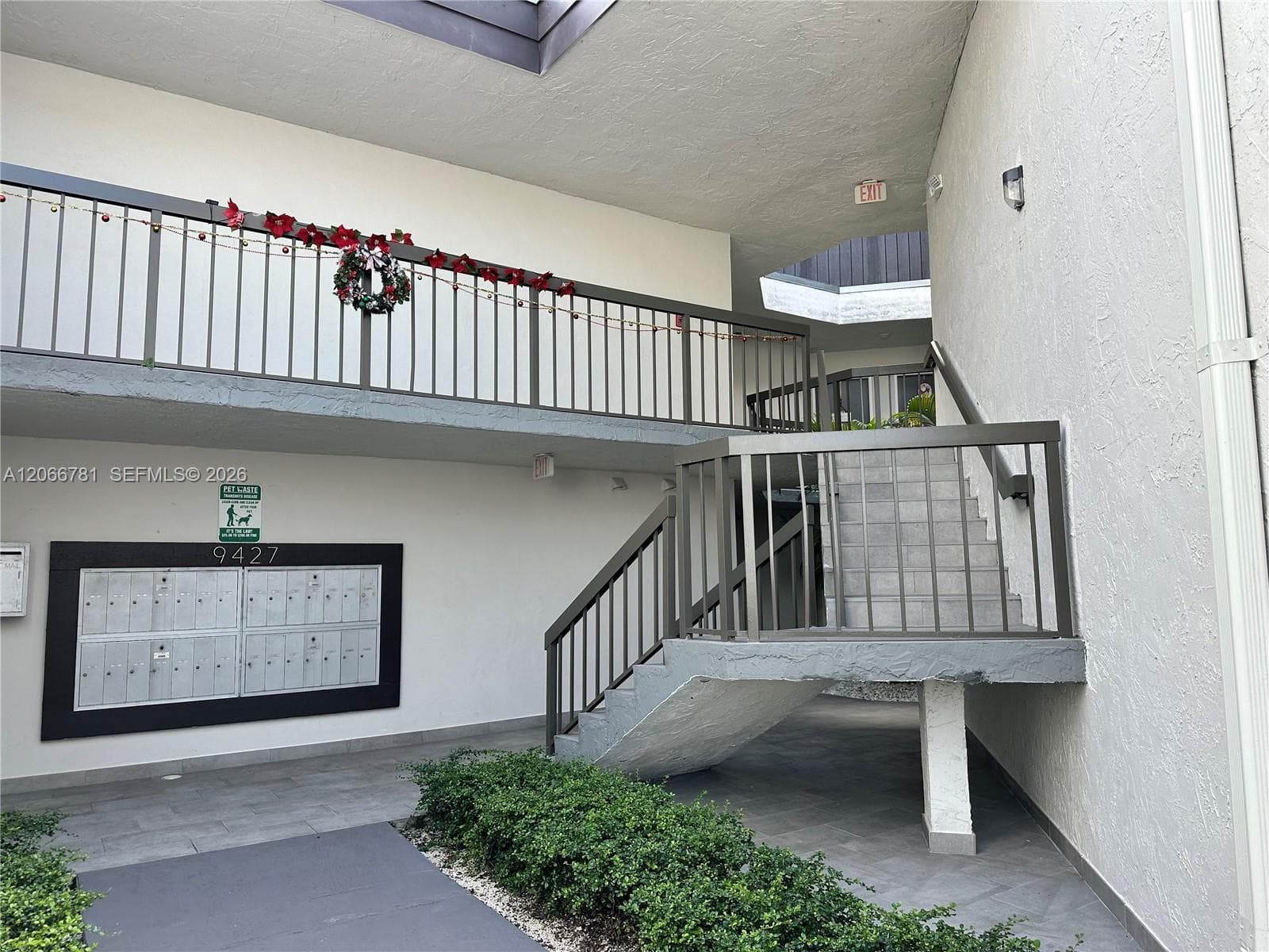 9427 Fontainebleau Blvd # 102-34, Miami, FL 33172 photo 5