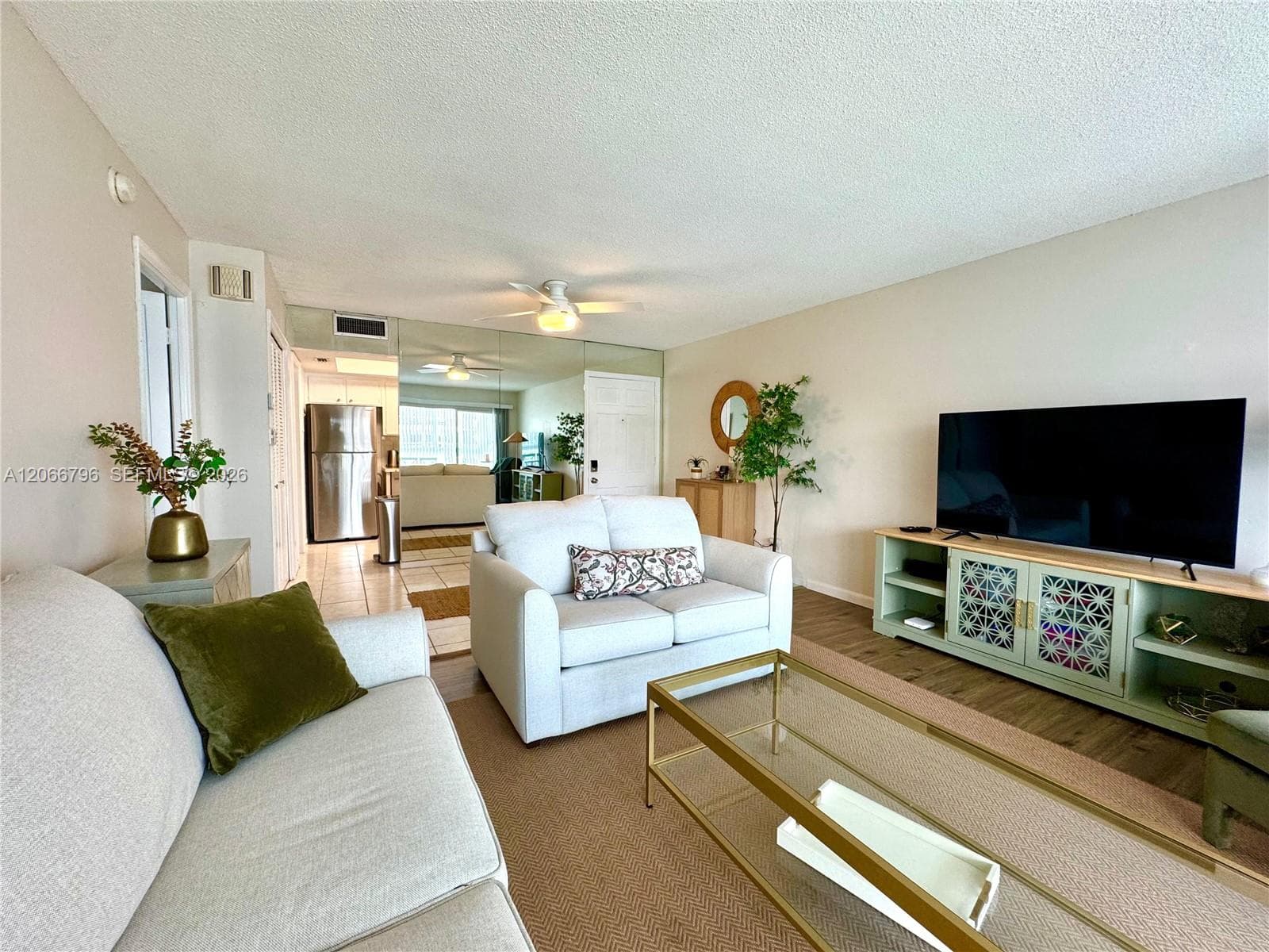 3000 NE 48th St # 203, Fort Lauderdale FL 33308