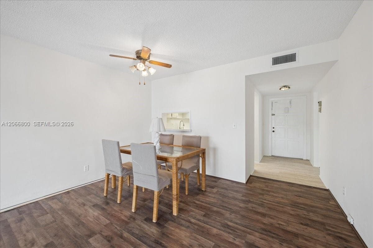 1200 Hillcrest Ct # 315, Hollywood FL 33021 photo 3