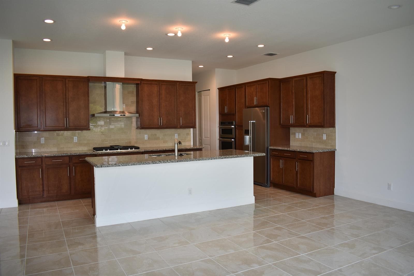 8865 Kingsmoor Way, Lake Worth FL 33467 photo 4