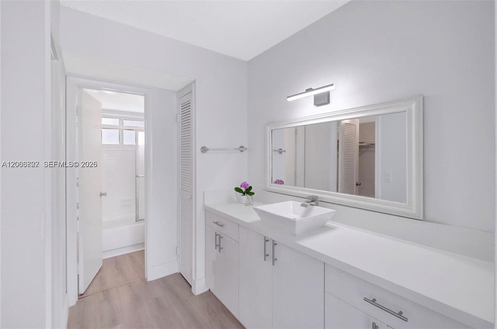 1345 Lincoln Rd # 501, Miami Beach, FL 33139 photo 4