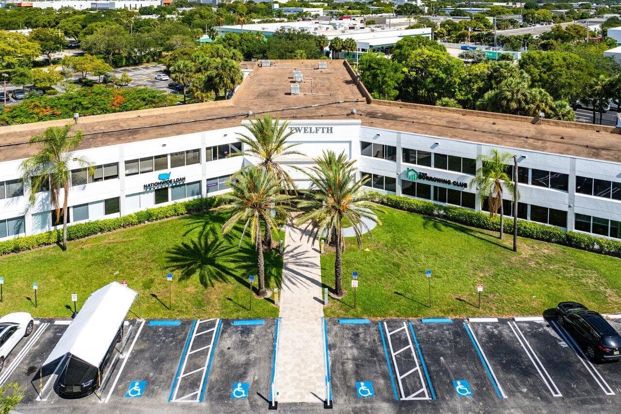 555 SW 12th Avenue # 206, Pompano Beach FL 33069