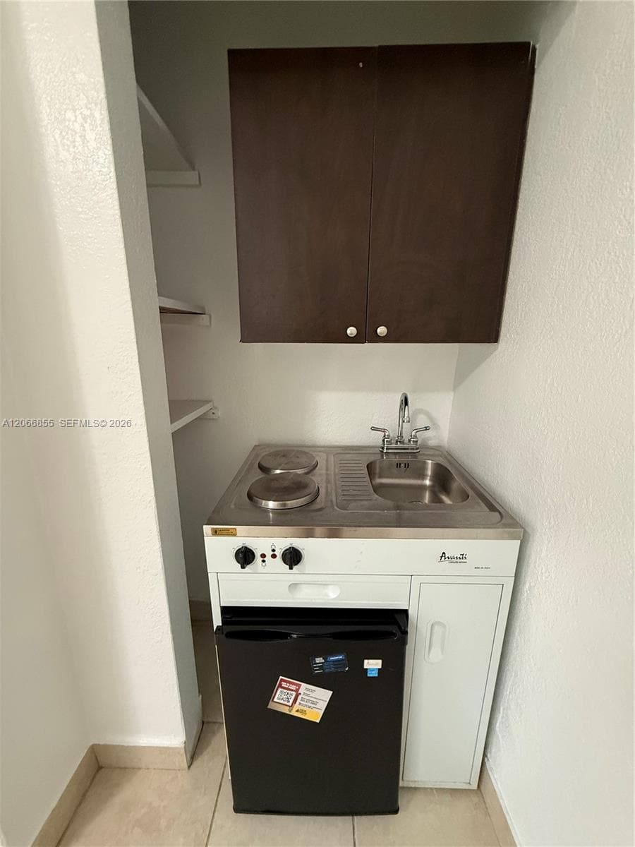 1255 SW 6th St # 1, Miami, FL 33135 photo 3