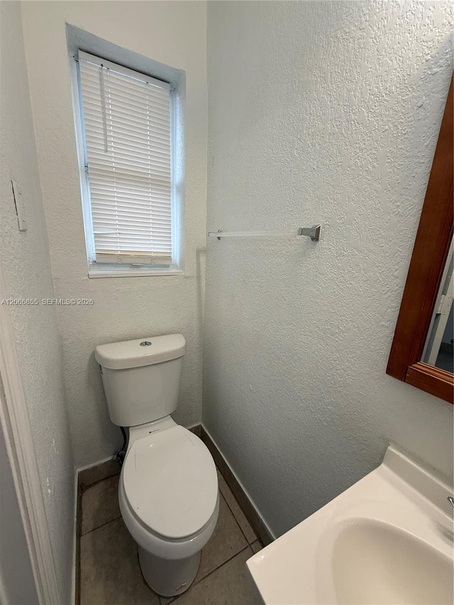 1255 SW 6th St # 1, Miami, FL 33135 photo 4