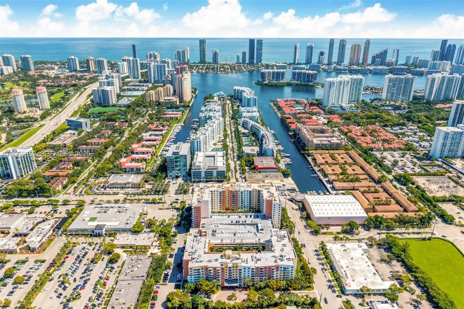 2775 NE 187th St # 202, Aventura FL 33180