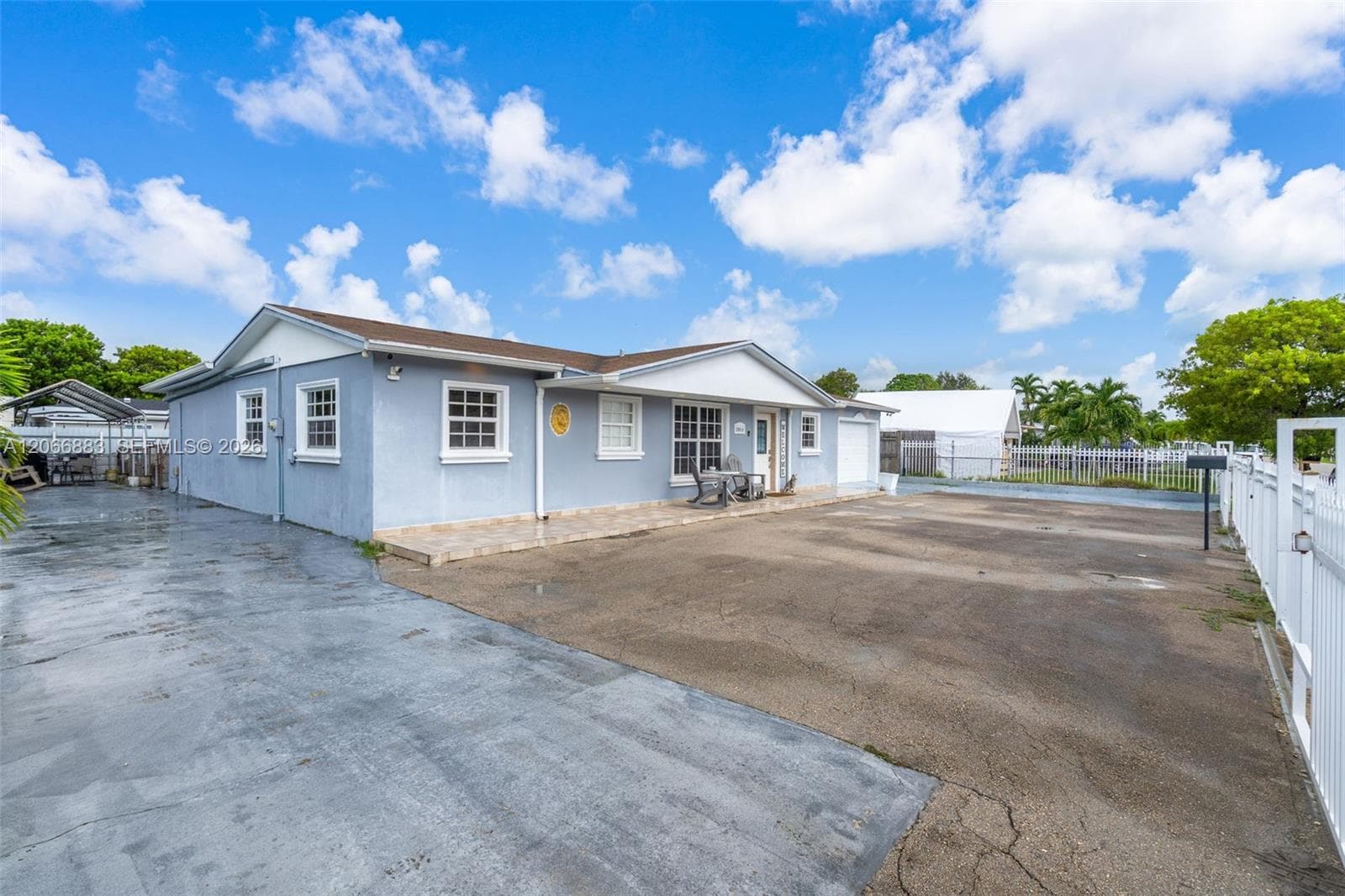 20514 NW 44th Pl, Miami Gardens, FL 33055 photo 2