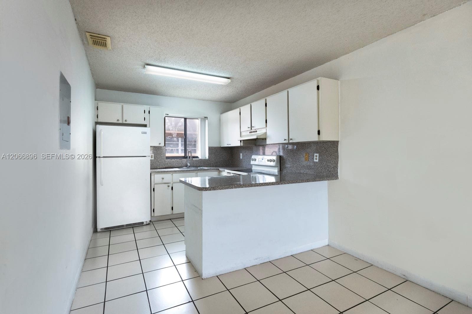 6305 W 22nd Ct # 203, Hialeah FL 33016 photo 3