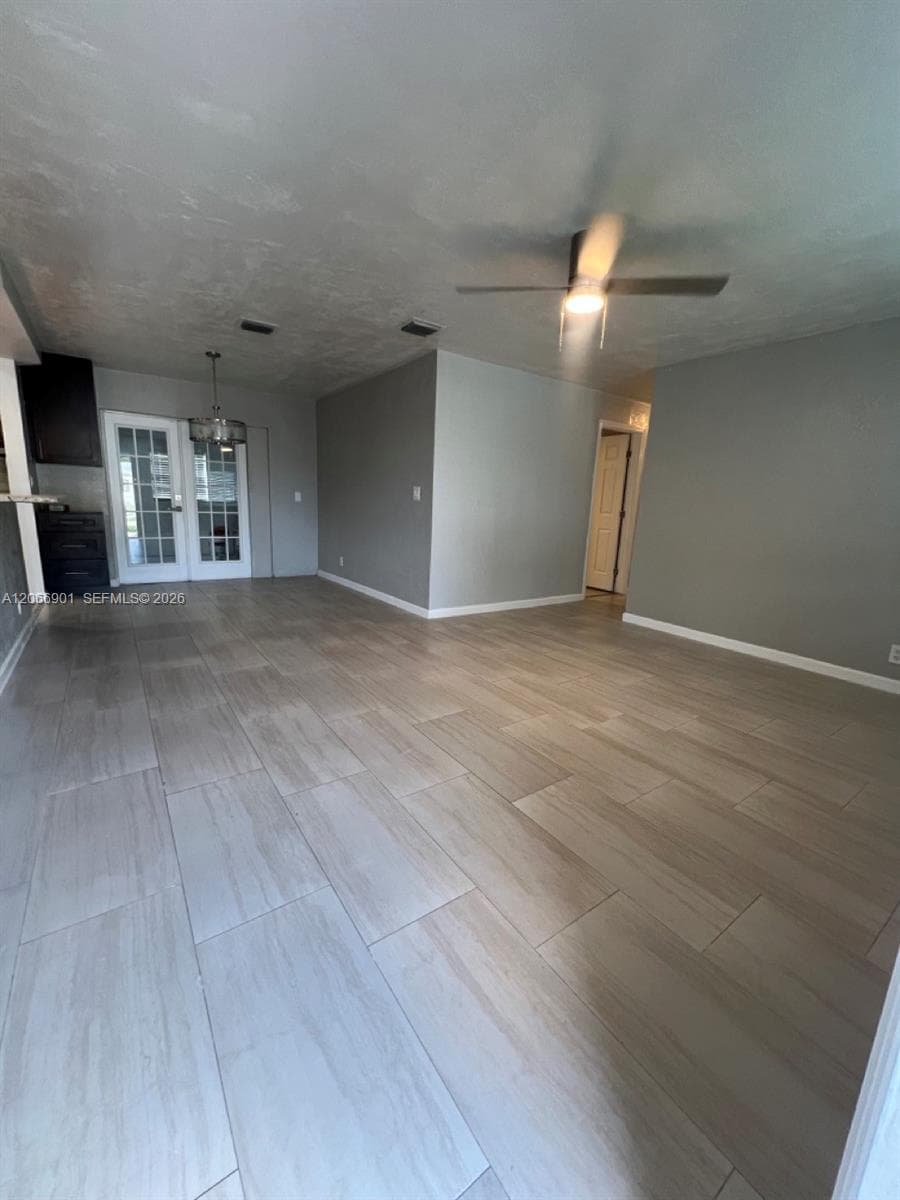 5271 NE 8th Ter, Deerfield Beach FL 33064 photo 4