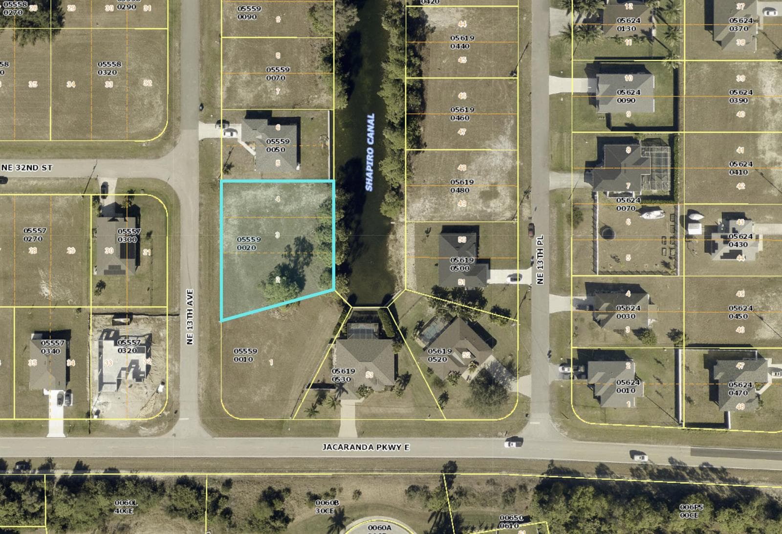 3135 NE 13TH Avenue, Cape Coral FL 33909 photo 2