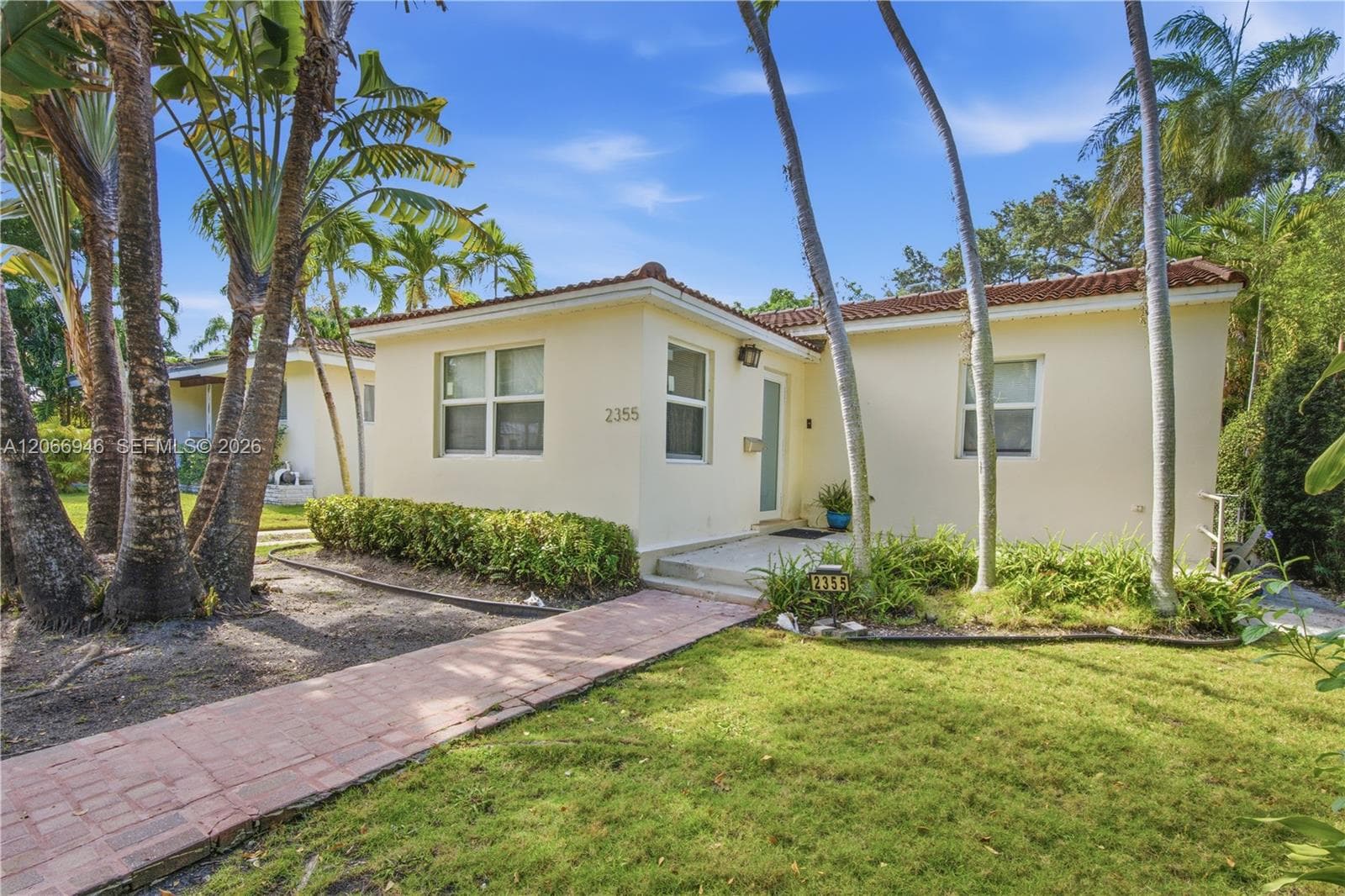 2355 Overbrook St, Miami FL 33133 photo 4