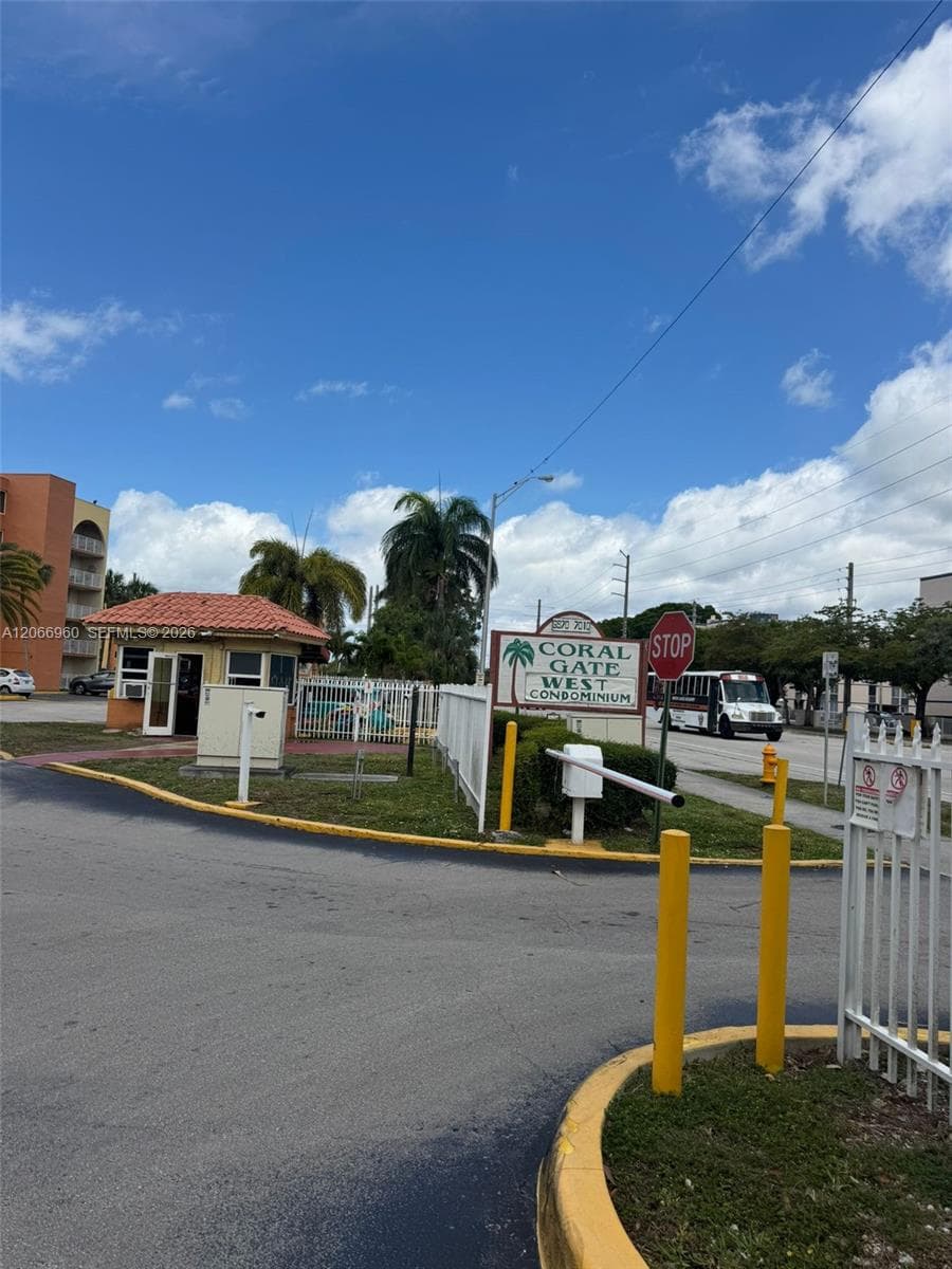 6970 NW 186th St # 3-212, Hialeah FL 33015 photo 5