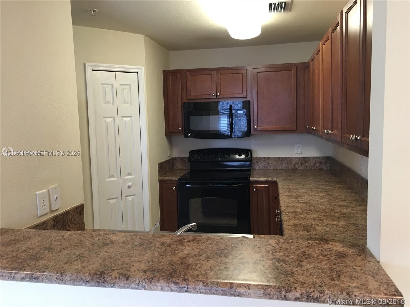 11503 NW 89th St # 103, Doral FL 33178 photo 4