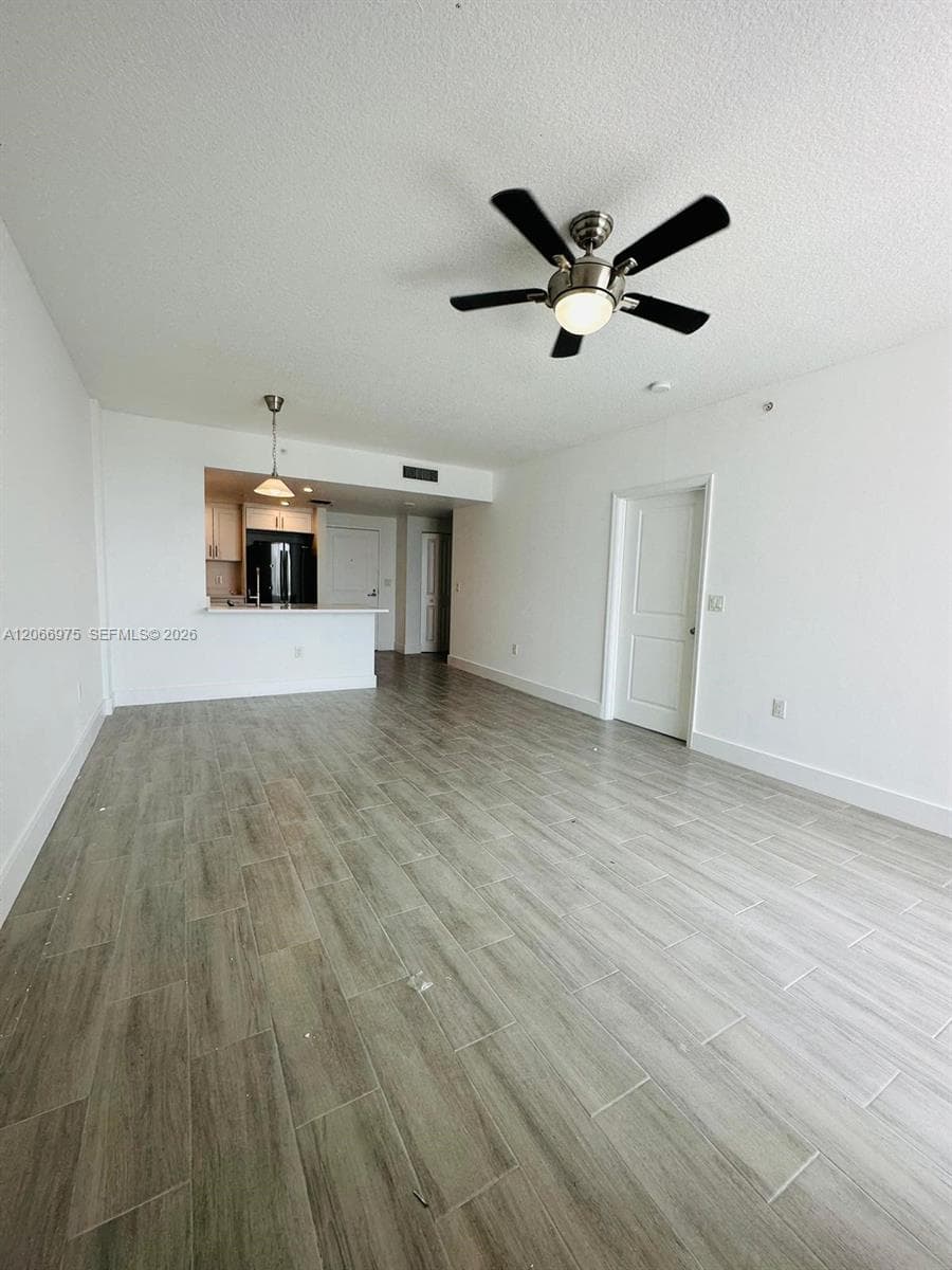 1250 S Miami Ave # 1707, Miami FL 33130 photo 4