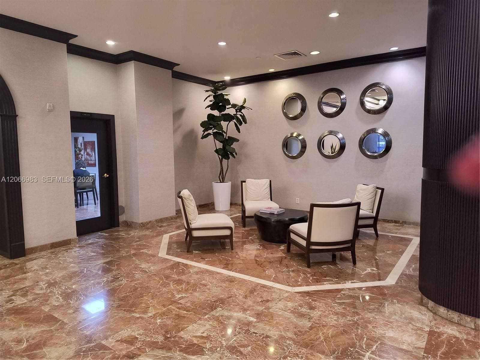 3610 Yacht Club Dr # 514, Aventura, FL 33180 photo 5