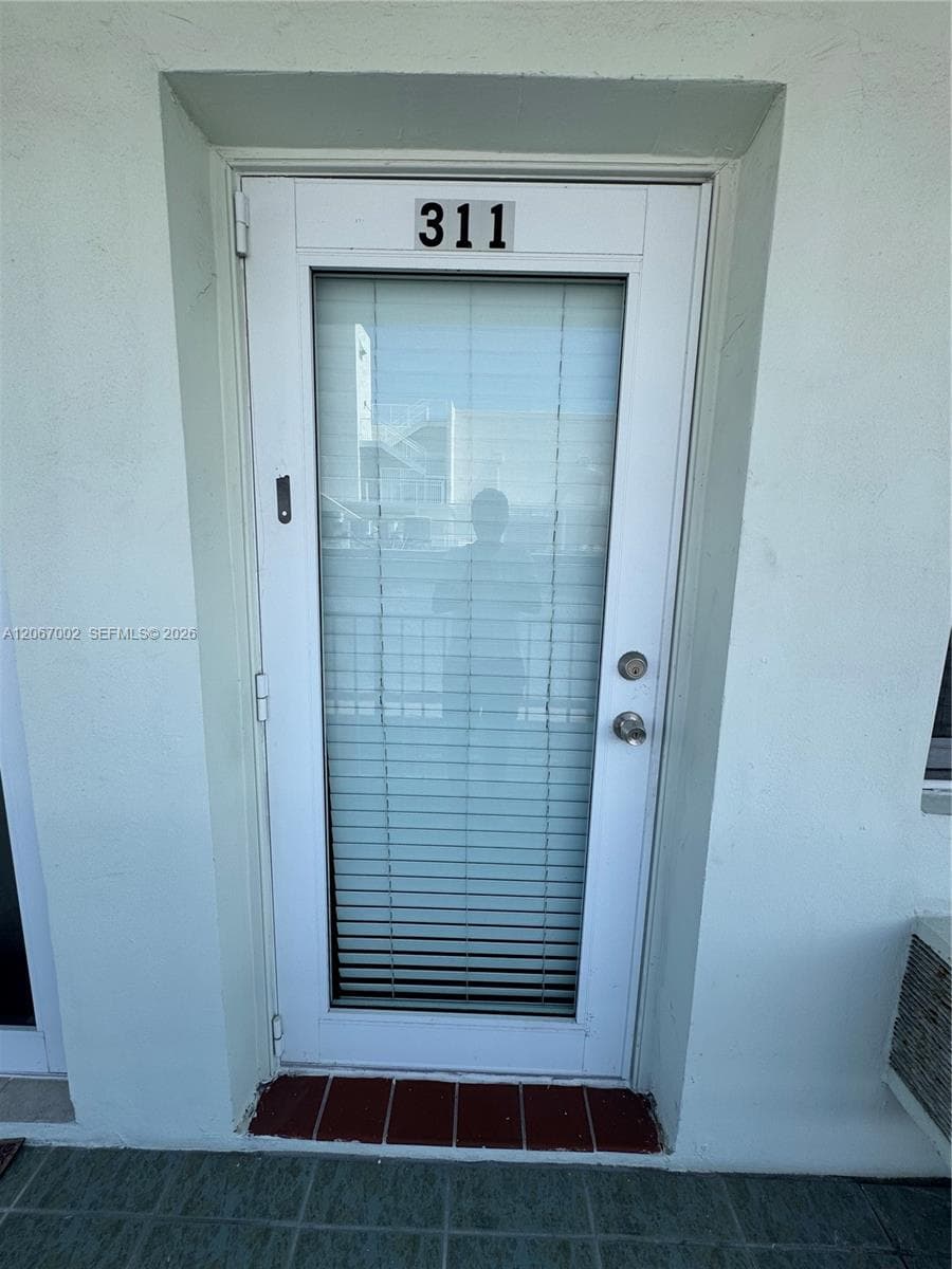 524 Washington Ave # 311, Miami Beach, FL 33139