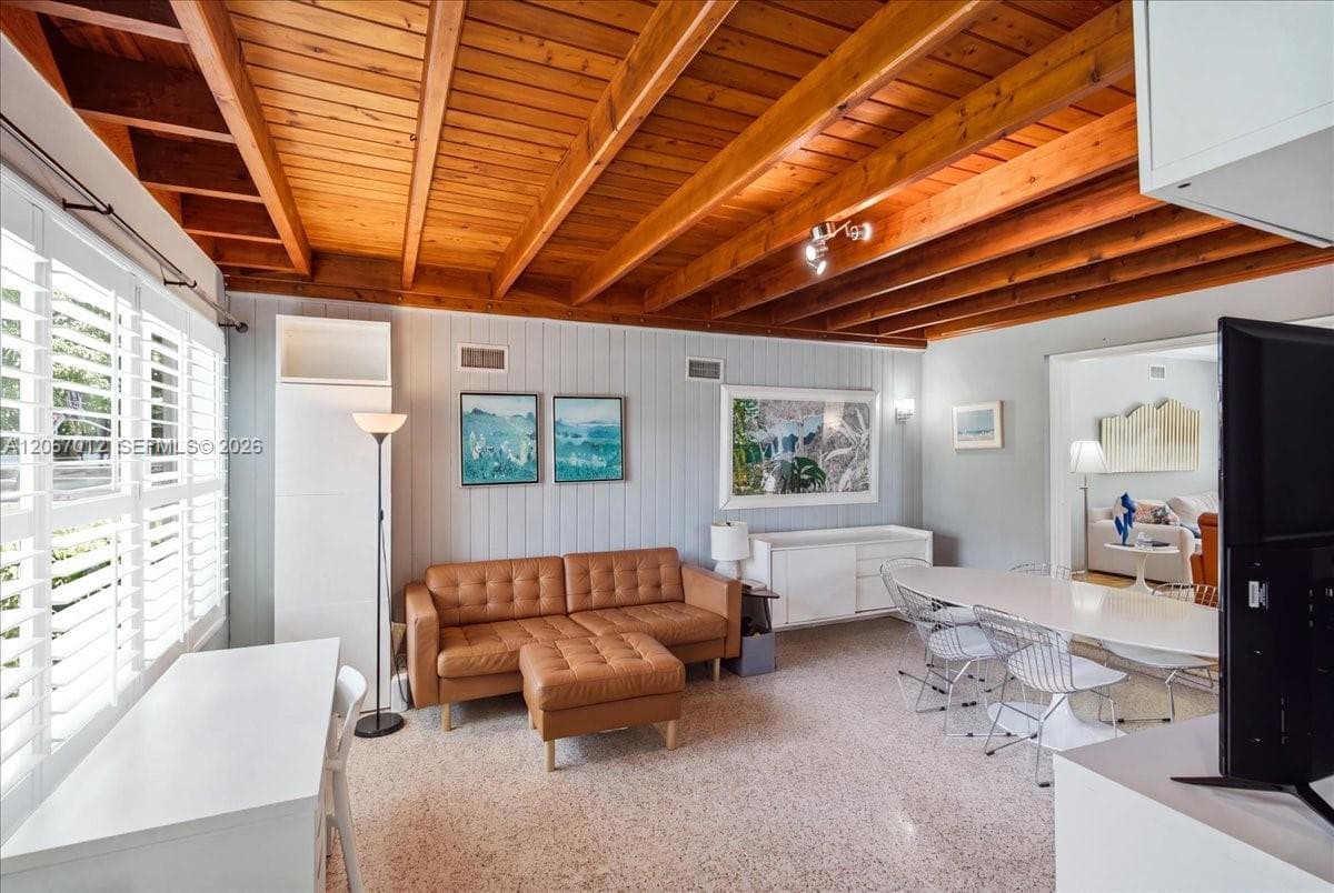 155 SW 28th Rd, Miami FL 33129 photo 4