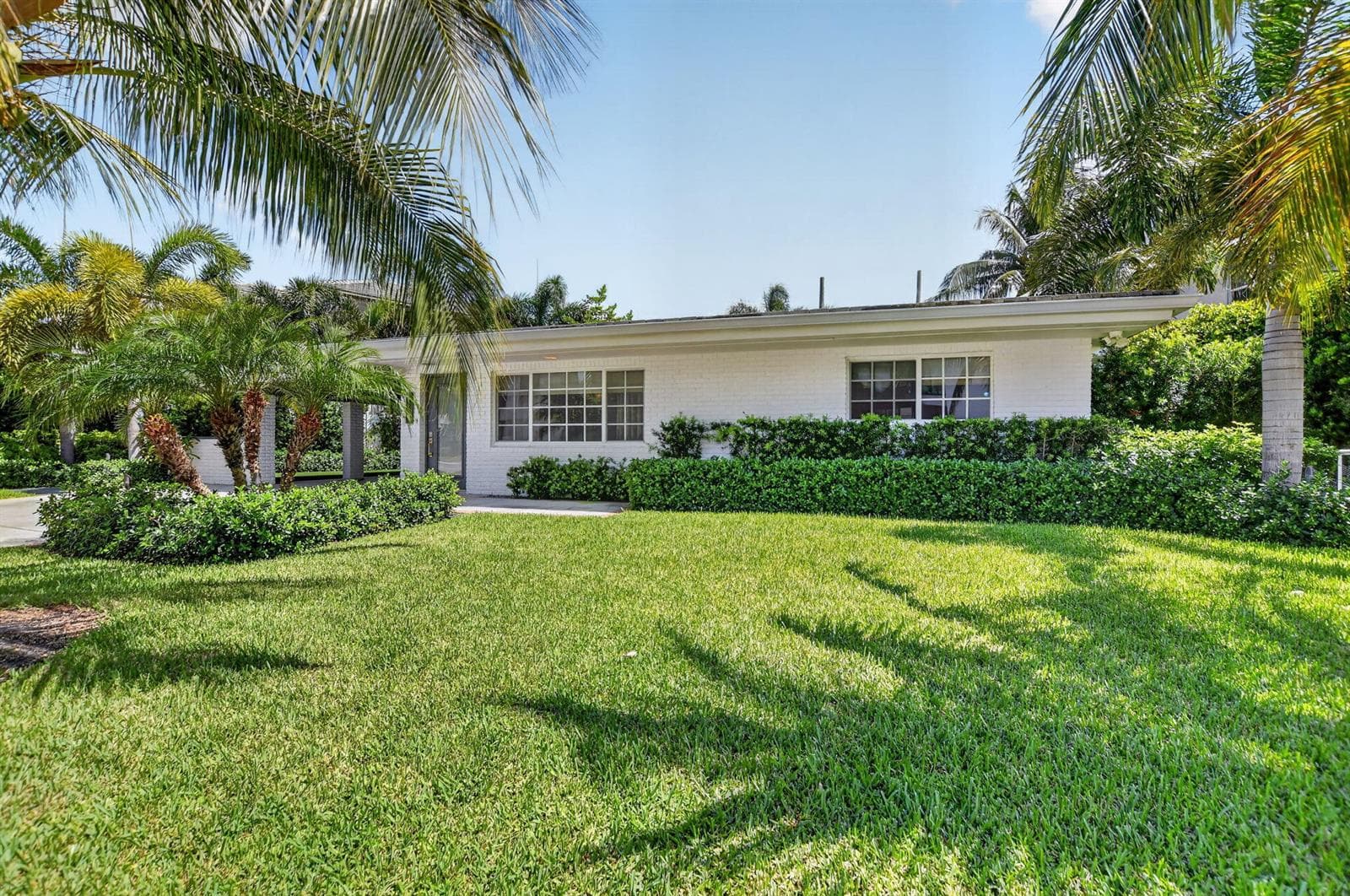 335 NE 7th Street, Boca Raton FL 33432 photo 3