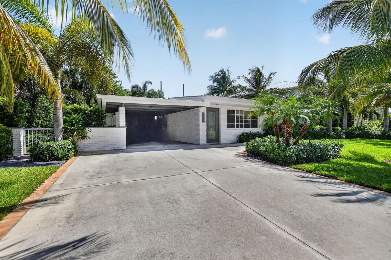 335 NE 7th Street, Boca Raton FL 33432 photo 4