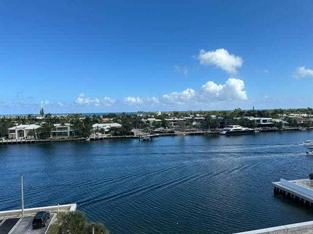 20515 E Country Club Dr # 747, Aventura FL 33180 photo 2
