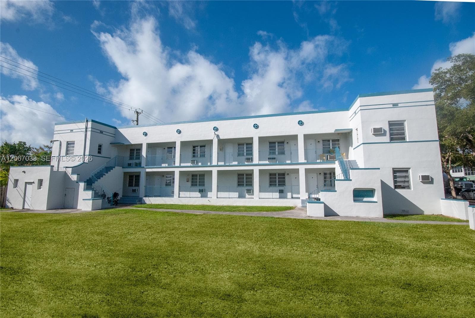 1208 71st St # 8, Miami Beach FL 33141 photo 2