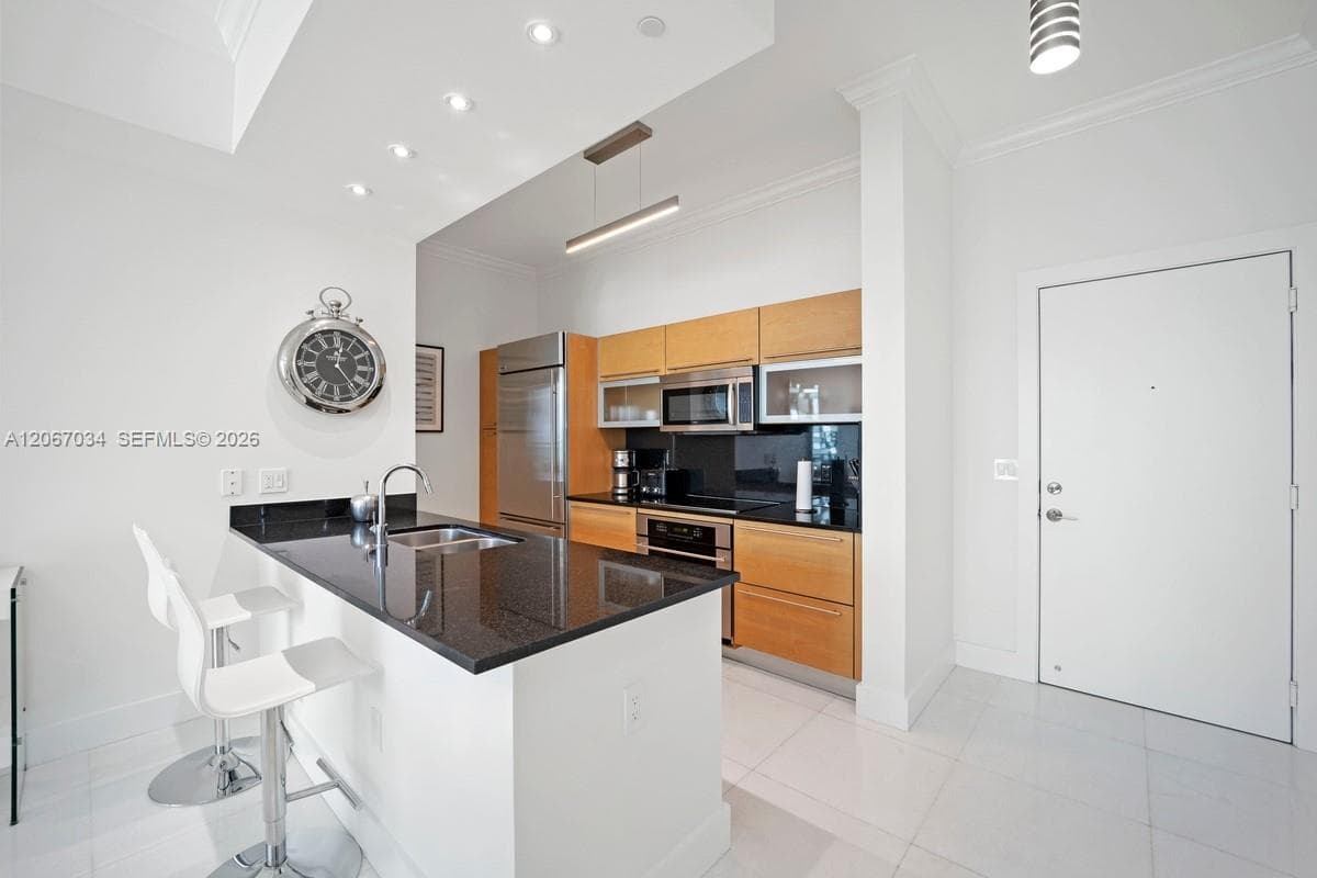 950 Brickell Bay Dr # 4600, Miami FL 33131 photo 4