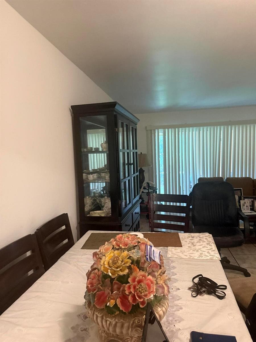 8450 LAGOS DE CAMPO Boulevard # 107, Tamarac FL 33321 photo 4