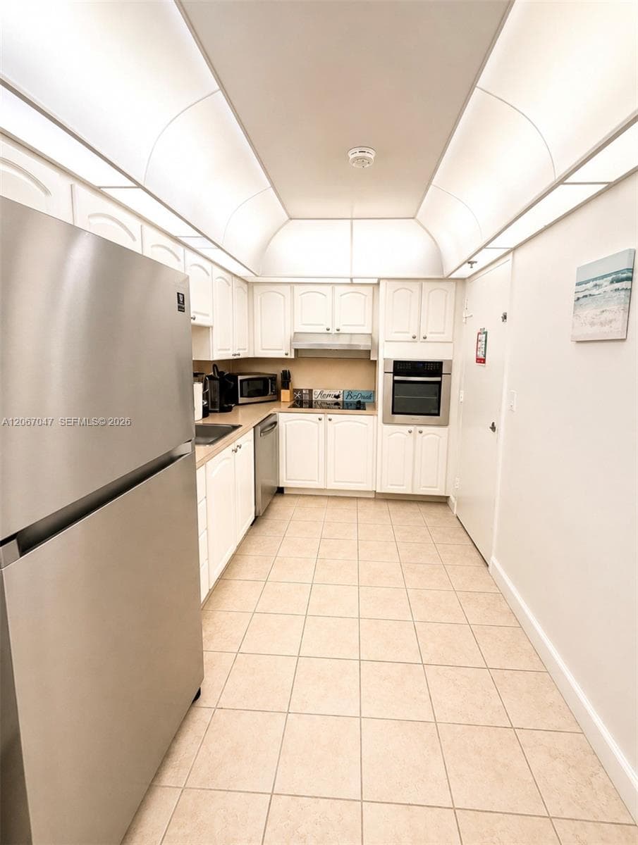 4001 S Ocean Dr # 4L, Hollywood FL 33019 photo 2