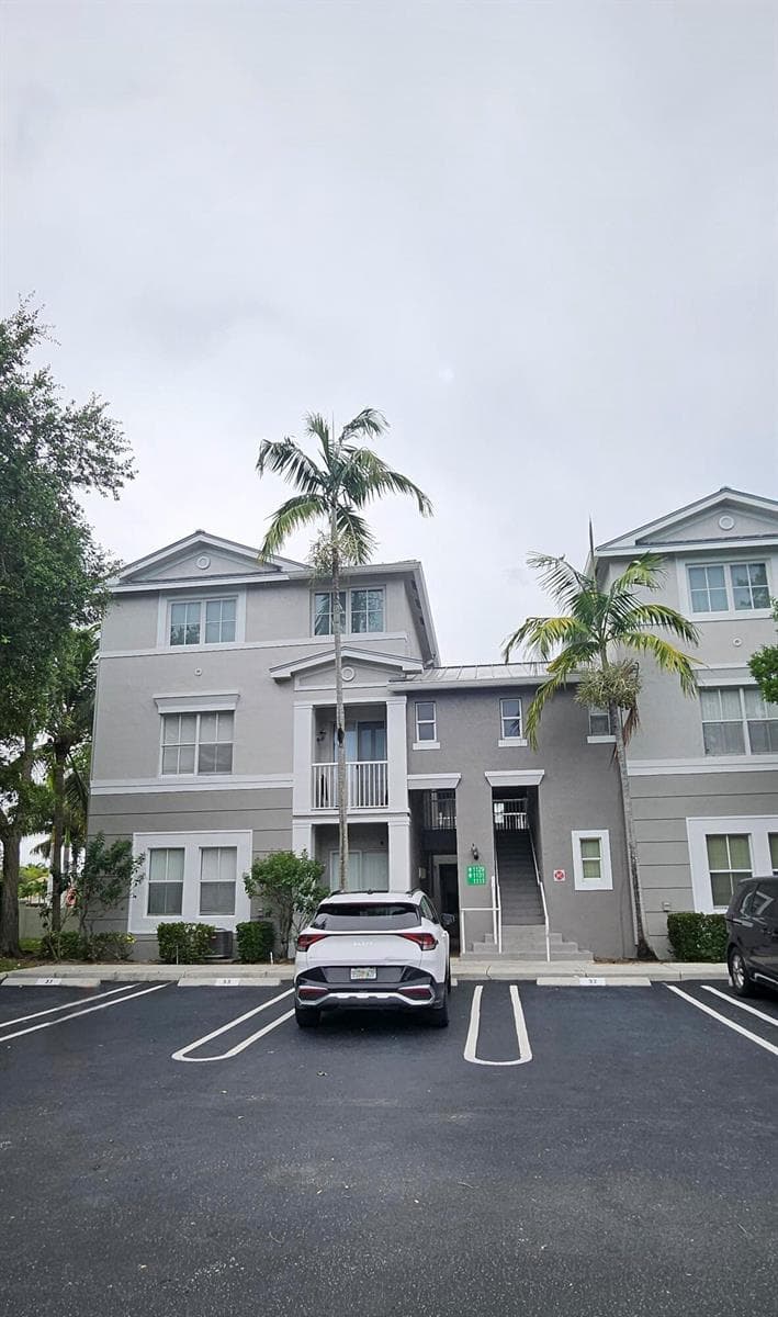1110 E Shoma Drive E # 423, Royal Palm Beach FL 33414 photo 3