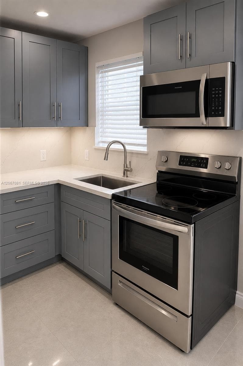 2358 NW 58th St, Miami FL 33142 photo 3